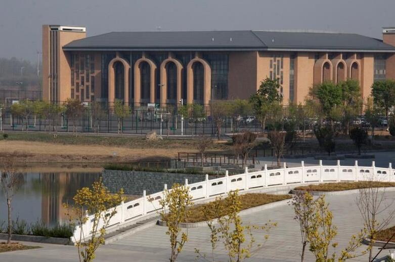濮陽市衛(wèi)生學(xué)校招生、2020年招生