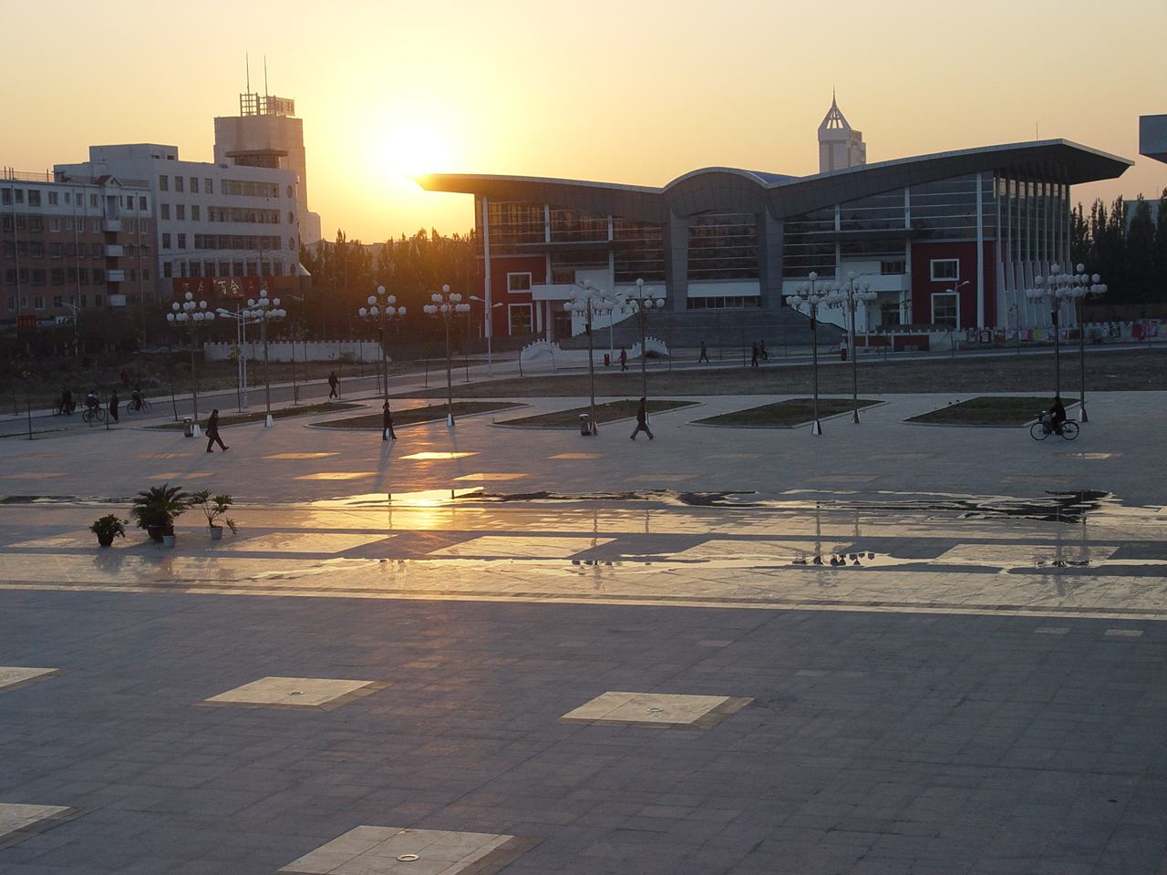 開封市衛(wèi)生學(xué)校校園環(huán)境