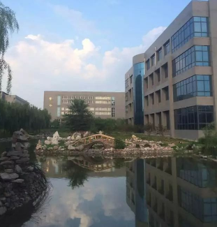 漯河市源匯區(qū)中等專業(yè)學校